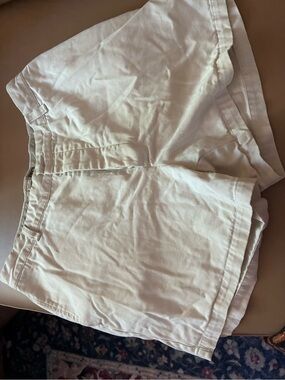 Classic Gap chino Light Cream Casual Shorts
